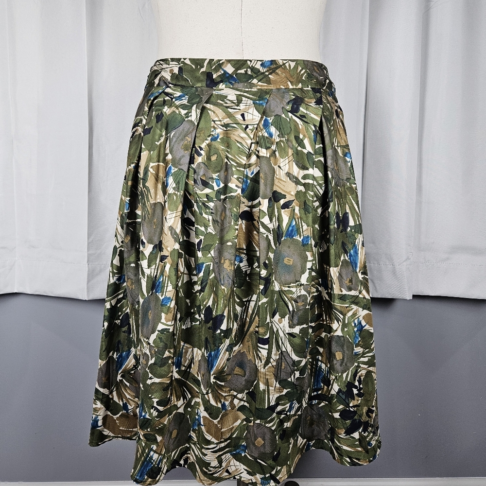 Vintage Jones New York 100 Silk Olive Floral A-line Skirt Blue & Tan Accent 8
